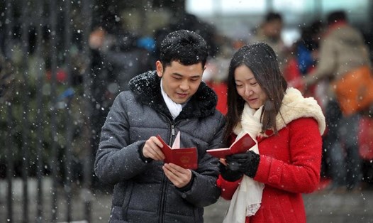 Một cặp đôi ở Trung Quốc. Ảnh minh họa. Ảnh: Xinhua