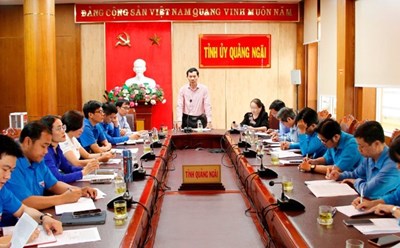 Ban Dận vận Tỉnh ủy Quảng Ngãi có buổi làm việc với Ban Thường vụ Liên đoàn Lao động tỉnh về công tác tổ chức Đại hội Công đoàn các cấp. Ảnh: Quốc Chính