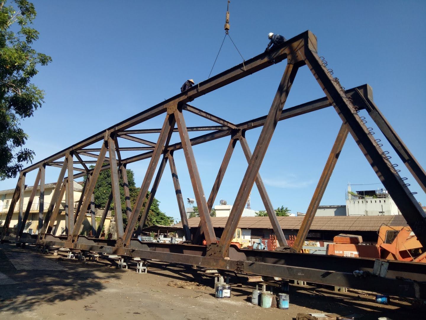 Thiếu xác nhận công việc nặng nhọc, công nhân đường sắt không được nghỉ hưu sớm. Ảnh: Nguyên Thi