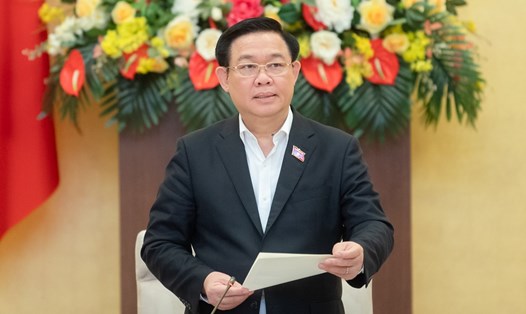 Chủ tịch Quốc hội Vương Đình Huệ phát biểu bế mạc phiên họp. Ảnh: Phạm Thắng/QH
