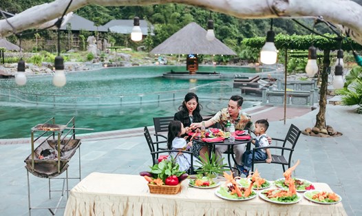 Các khu, điểm du lịch tại Ninh Bình đã sẵn sàng đón khách dịp nghỉ lễ 30.4. Ảnh: Diệu Anh