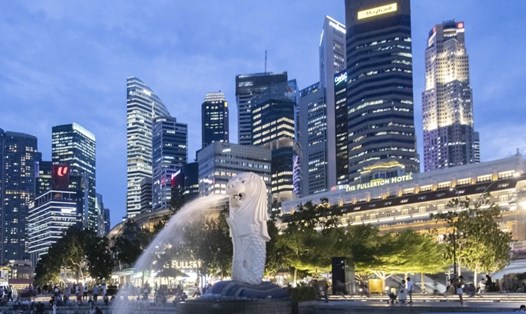 Tài sản do Singapore quản lý đã tăng gấp 3 lần từ 1,82 nghìn tỉ USD năm 2013 lên 5,4 nghìn tỉ USD vào năm 2021. Ảnh: Xinhua