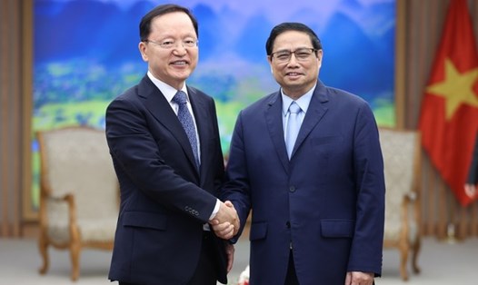 Thủ tướng Phạm Minh Chính tiếp ông Park Hark Kyu, Tổng Giám đốc phụ trách tài chính của Tập đoàn Samsung. Ảnh: VGP