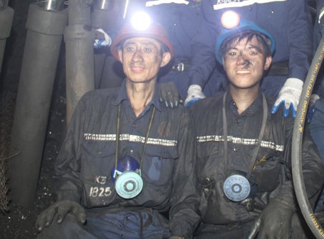 Thợ lò Công ty than Quang Hanh. Ảnh: CĐ TKV