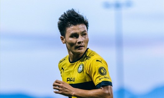 Quang Hải nhận lương hơn 1 tỉ đồng cho mỗi mùa giải ở Pau FC. Ảnh: Pau FC