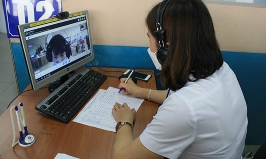 Giao dịch trực tuyến tại phiên giao dịch việc làm tỉnh Bắc Ninh. Ảnh: TTGDVL Bắc Ninh