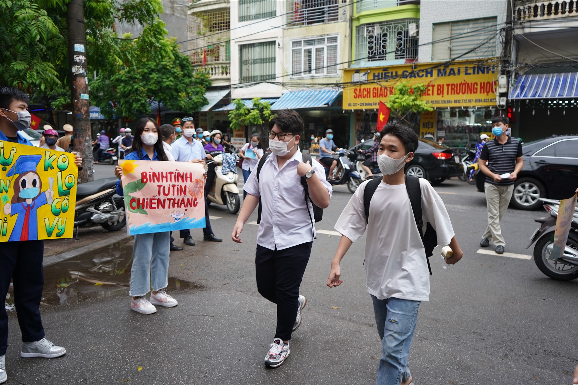 Sở GDĐT Hải Phòng chỉ đạo không vận động quyên góp, thu phí tuyển sinh đầu cấp. Ảnh minh hoạ: Băng Tâm