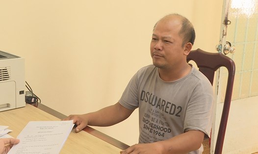 Đào Duy Tân (42 tuổi, tỉnh Ninh Bình) tại trụ sở cơ quan Công an. Ảnh: Sỹ Đức