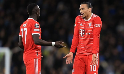 Leroy Sane và Sadio Mane xảy ra tranh cãi trong trận thua của Bayern Munich trước Man City.  Ảnh: Sky Sports