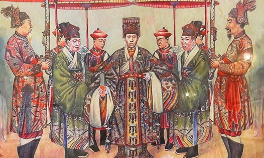 Hoàng đế nước Đại Nam với lễ phục tế Nam Giao - tranh Nguyễn Văn Nhân. Ảnh: Tường Minh