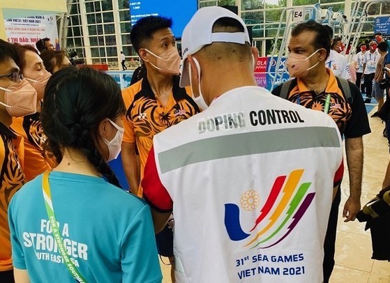 Công tác lấy mẫu thử doping tại SEA Games 31. Ảnh: Hoài Việt