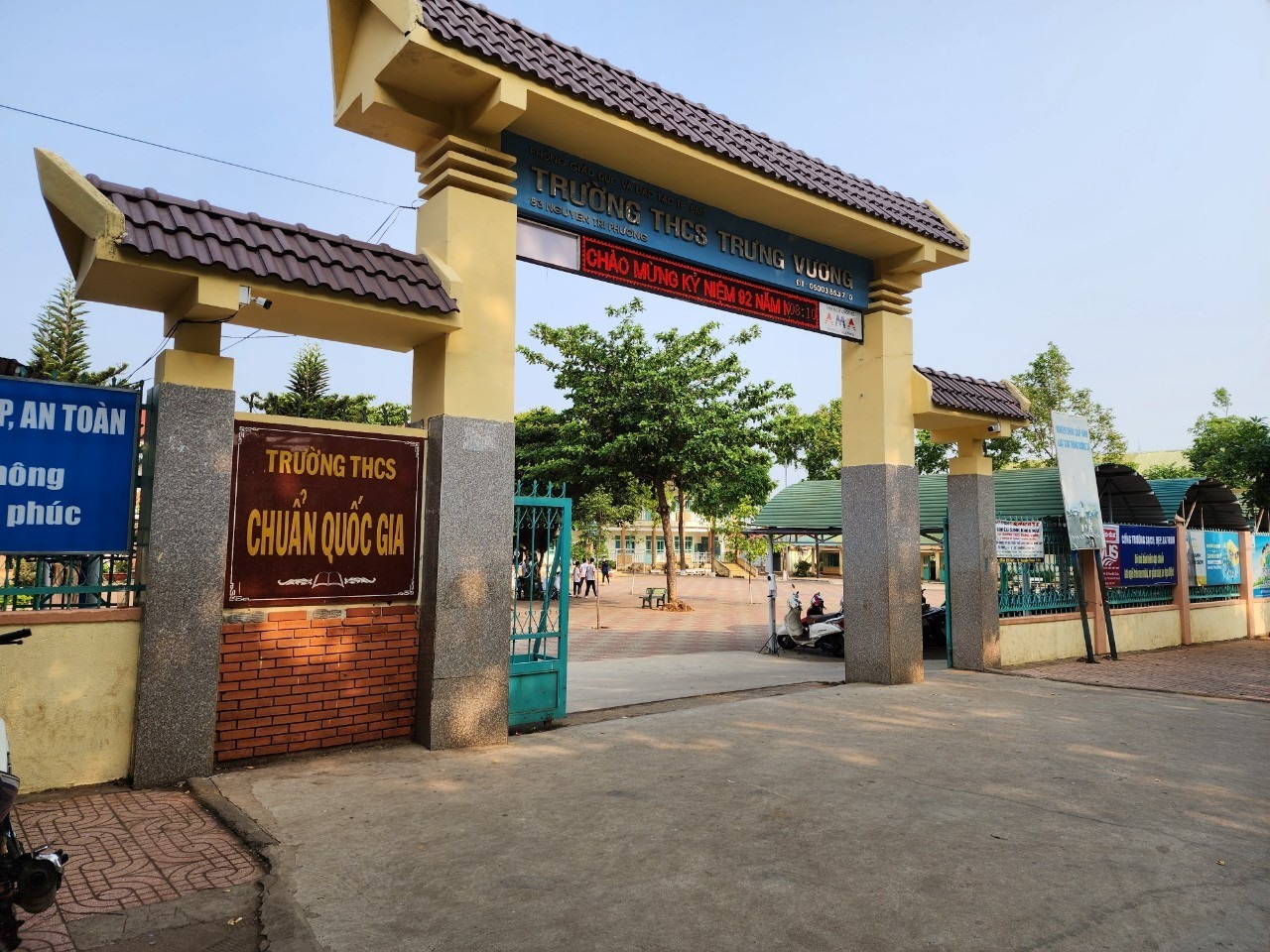 Trường THCS Trưng Vương (TP Buôn Ma Thuột) phát hiện một số học sinh mắc COVID-19. Ảnh: Bảo Trung