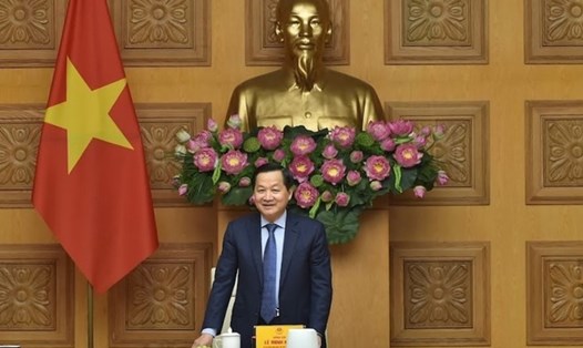 Phó Thủ tướng Lê Minh Khái gặp mặt Hội Doanh nhân tư nhân Việt Nam và Đoàn doanh nhân tiêu biểu của hội. Ảnh: Quang Thương/VGP