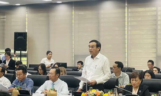Ông Lê Trung Chinh - Chủ tịch UBND TP Đà Nẵng - phát biểu tại hội thảo. Ảnh: Mai Hương
