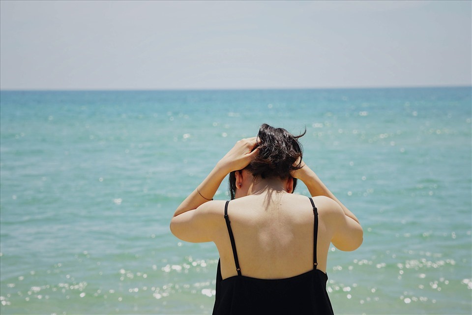 C&aacute;ch đ&aacute;nh tan c&aacute;i n&oacute;ng m&ugrave;a h&egrave; d&agrave;nh cho t&oacute;c d&agrave;i