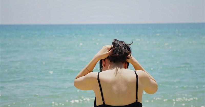 Cách đánh tan cái nóng mùa hè dành cho tóc dài