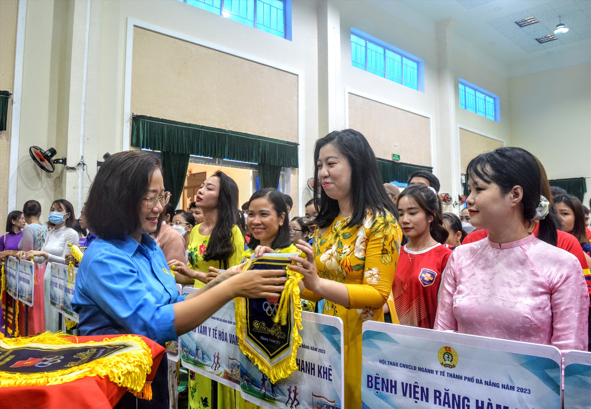 Công đoàn ngành Y tế Đà Nẵng khai mạc hội thao công nhân viên chức lao động năm 2023. Ảnh: Tường Minh