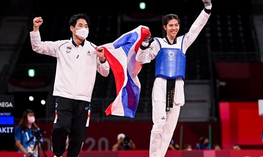 Tuyển taekwondo Thái Lan có nhiều võ sĩ vô địch thế giới, trong đó riêng Panipak (ảnh) đã giành huy chương vàng Olympic Tokyo 2020. Họ sẽ được chăm lo tốt nhất tại SEA Games 32. Ảnh: Siam Sport