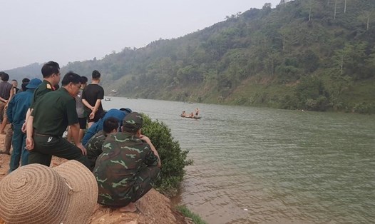 Phát hiện thi thể nạn nhân thứ 2 trong vụ lật thuyền tại Hà Giang.