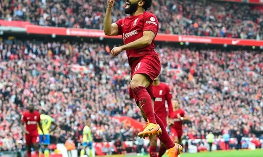 Mohamed Salah ghi bàn ấn định chiến thắng 3-2 cho Liverpool.  Ảnh: CLB Liverpool