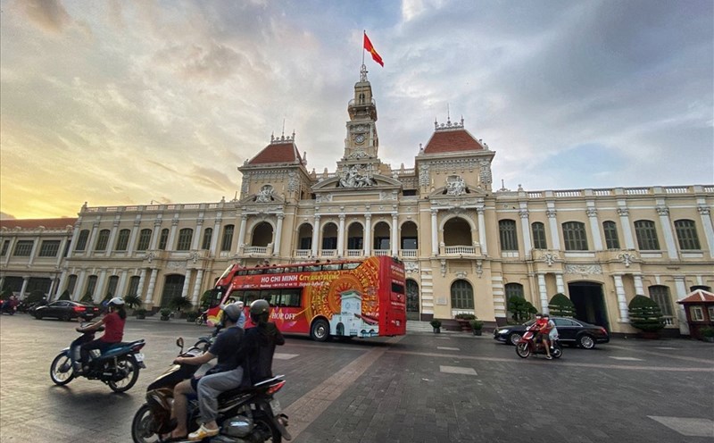 Trụ sở HĐND và UBND TP Hồ Chí Minh không chỉ là di tích kiến trúc nghệ thuật cấp quốc gia mà còn là công trình mang nhiều giá trị lịch sử - văn hóa. Ảnh: Tú Vũ