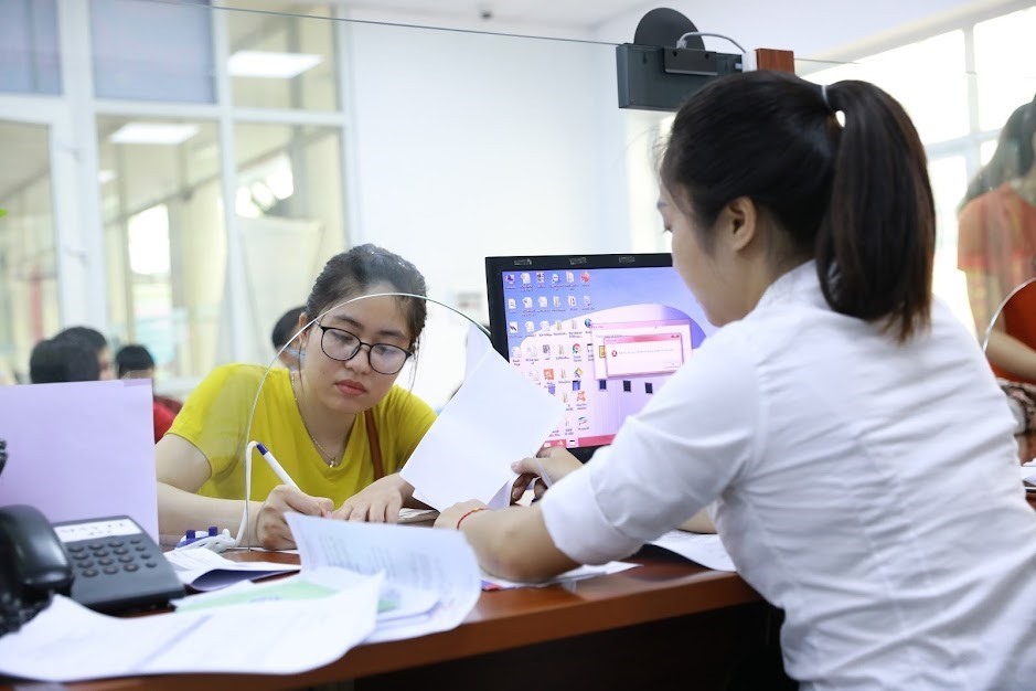 Cán bộ, công chức được nhận tiền lương khi không nghỉ hết phép năm theo Luật Cán bộ, công chức. Ảnh minh hoạ: Hải Nguyễn