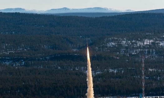 Tên lửa TEXUS-58 được phóng đi từ Trung tâm vũ trụ Esrange ở miền bắc Thụy Điển. Ảnh: SSC