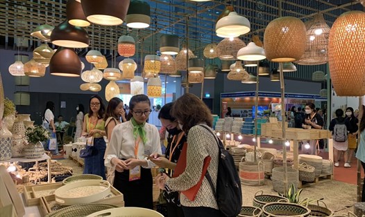Một gian hàng thủ công mỹ nghệ tại Global Sourcing Fair Việt Nam 2023. Ảnh: Doanh nghiệp cung cấp