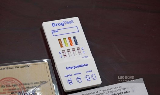 Kết quả dương tính với chất ma túy của 1 lái xe bị lực CSGT tỉnh Quảng Ninh xử lý trong tháng 4.2023. Ảnh: Đoàn Hưng