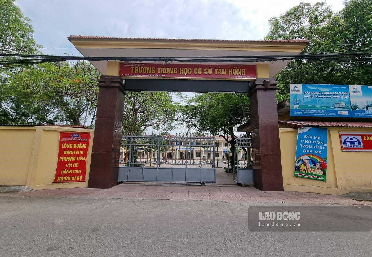 Trường THCS Tân Hồng, TP Từ Sơn, nơi xảy ra sự việc. Ảnh: Vân Trường