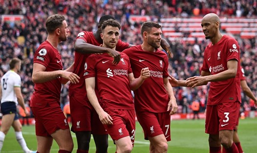 Các cầu thủ Liverpool ăn mừng bàn thắng của Diogo Jota.   Ảnh: CLB Liverpool