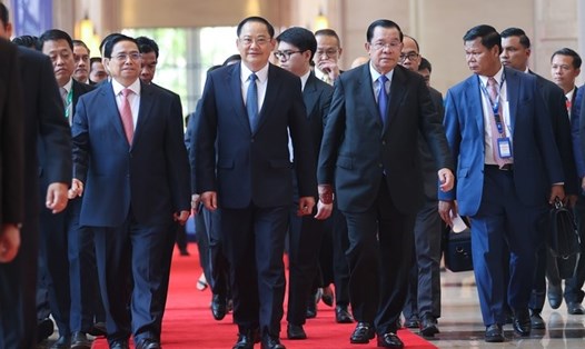 Từ trái qua: Thủ tướng Chính phủ Phạm Minh Chính, Thủ tướng Lào Sonexay Siphandone và Thủ tướng Campuchia Hun Sen. Ảnh: VGP