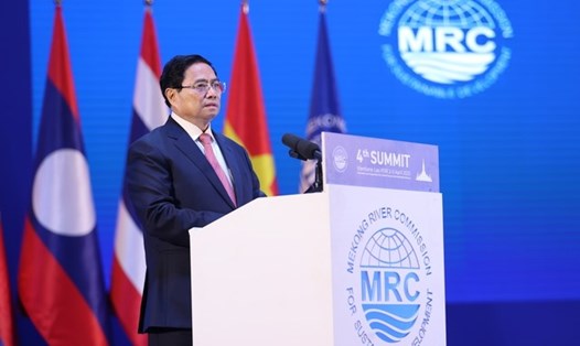 Thủ tướng Phạm Minh Chính phát biểu tại Hội nghị cấp cao lần thứ 4 Ủy hội sông Mekong quốc tế. Ảnh: VGP
