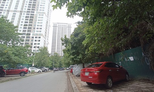 Nhiều chung cư có giá tiền tỉ tại TP Hà Nội, nhưng hầm đỗ xe liên tục quá tải. Ảnh: Thu Giang