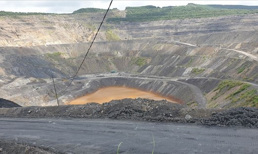 Một công trường khai thác than thuộc Công ty CP than Núi Béo tại phường Hà Tu, TP.Hạ Long. Ảnh: Báo Lao Động