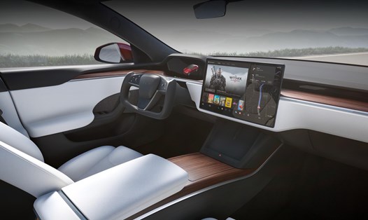 Một số nhân viên của Tesla đã có thể xem và chia sẻ video từ máy quay trong xe của khách hàng. Ảnh: Tesla