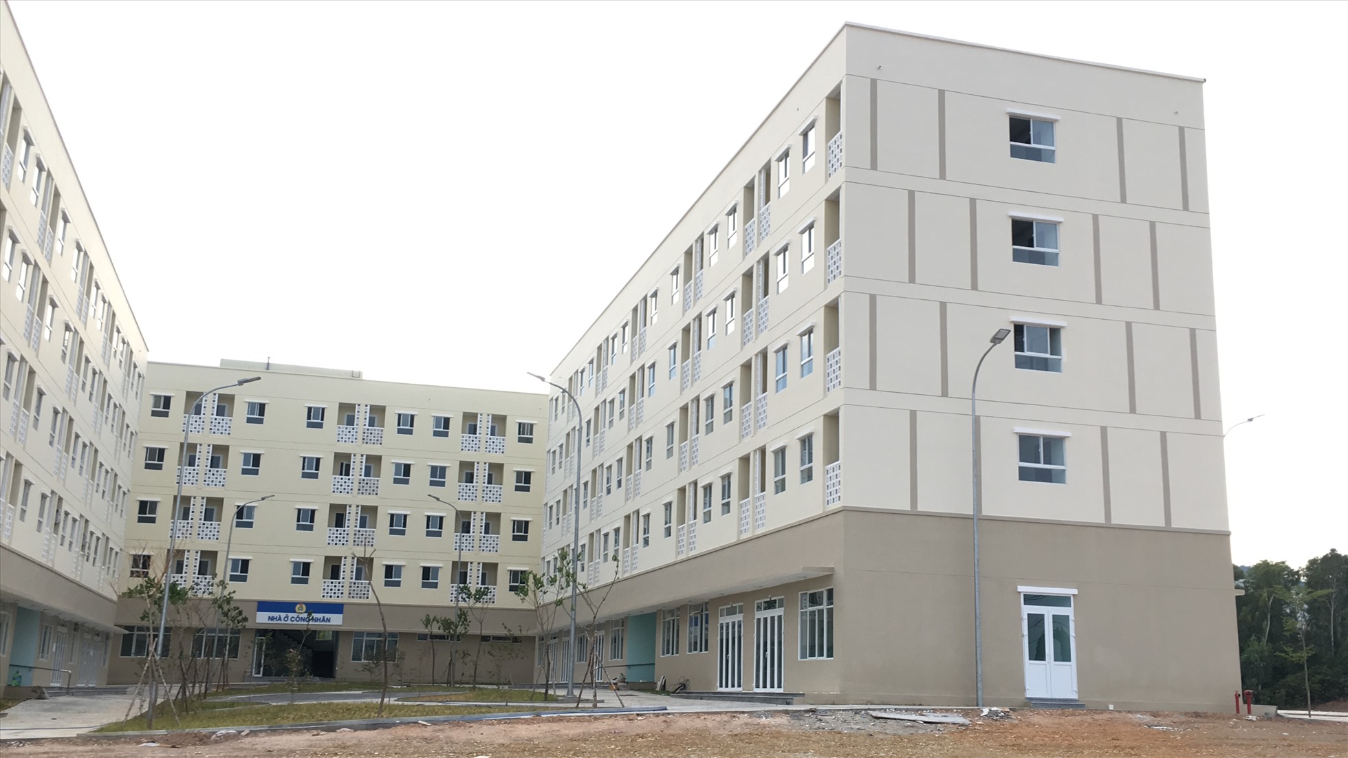 Dự án nhà ở công nhân Khu công nghiệp Hòa Cầm giai đoạn 1 có tổng mức đầu tư 70 tỉ đồng do LĐLĐ thành phố Đà Nẵng làm chủ đầu tư. Ảnh: Xuân Hậu