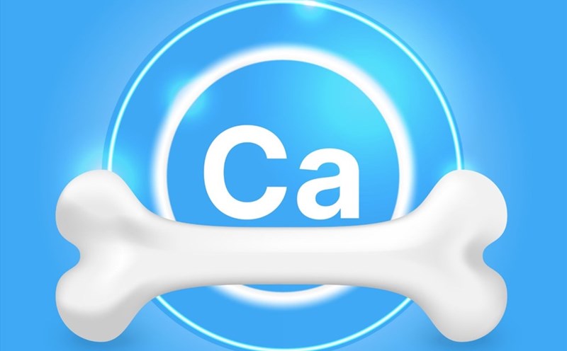 5 loại thực phẩm bổ sung canxi thích hợp cho người răng yếu