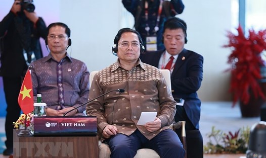 Thủ tướng Phạm Minh Chính dự Phiên họp hẹp Hội nghị cấp cao ASEAN 42. Ảnh: TTXVN