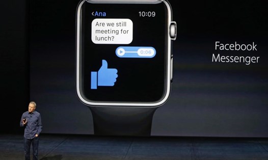 Người dùng Apple Watch sẽ không thể xem tin nhắm Messenger trên cổ tay nữa. Ảnh: Engadget
