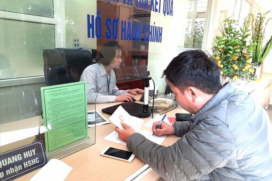 Có hai cách để đăng ký tạm trú cho trẻ em. Ảnh minh họa: Anh Thư.