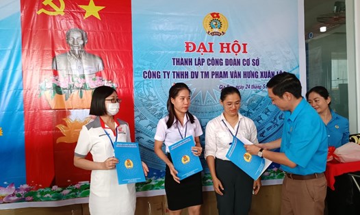 Nhiều công đoàn cơ sở được thành lập mới trong nhiệm kì vừa qua tại huyện Xuân Lộc. Ảnh: Hà Anh Chiến