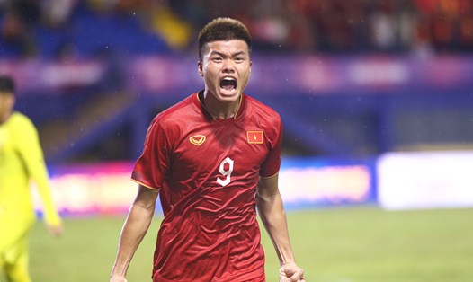 Văn Tùng ghi 4 bàn trong 3 trận góp mặt tại SEA Games 32. Ảnh: Thanh Vũ