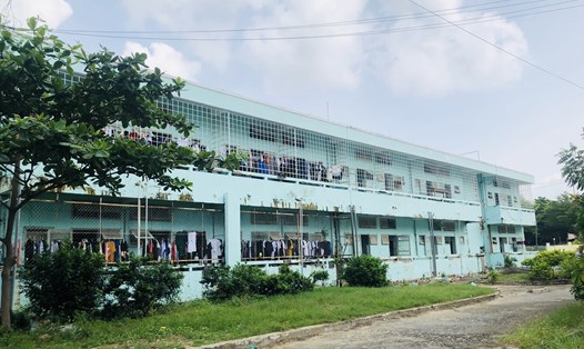 Khu ký túc xá nữ trường THPT DTNT Ninh Thuận xuống cấp. Ảnh: Thanh Thúy