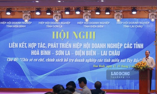 Hội nghị liên kết, hợp tác doanh nghiệp giữa 4 tỉnh Hòa Bình - Sơn La - Điện Biên - Lai Châu. Ảnh: Minh Nguyễn
