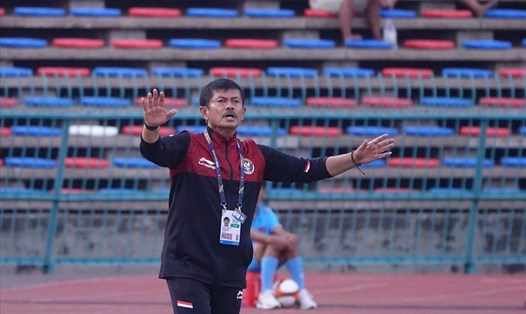 Huấn luyện viên Indra Sjafri đã giúp U22 Indonesia có trận thắng kịch tính trước U22 Việt Nam. Ảnh: Nguyễn Đăng