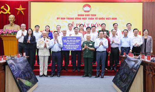 Trong tổng số 250 tỉ đồng ủng hộ Điện Biên, Cao Bằng đóng góp 100 triệu đồng. Ảnh: Hải Nguyễn.