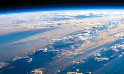 Các nhà khoa học tại phòng thí nghiệm quốc gia Sandia (Mỹ) đã phát hiện những tiếng ồn bí ẩn trên độ cao 21km so với bề mặt trái đất.  Ảnh: Getty