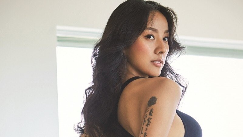 Lee Hyori tung bộ ảnh gợi cảm tuổi tứ tuần