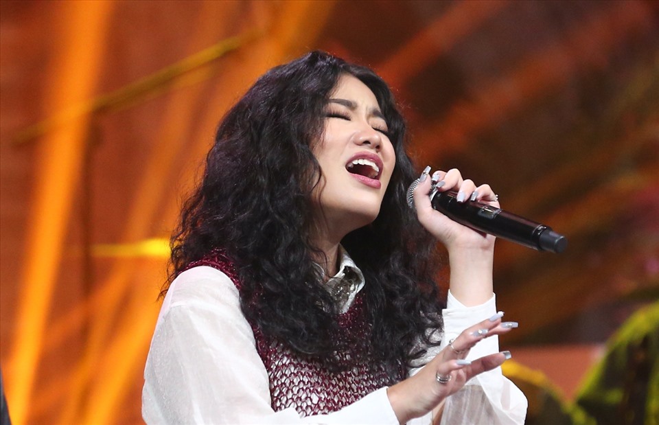 Cece Trương theo đuổi nghệ thuật bất chấp sự cấm cản của bố mẹ. Ảnh: Bee